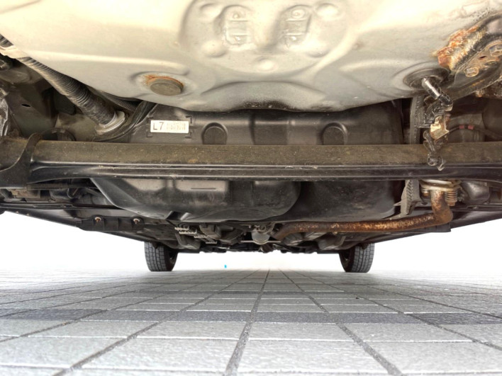 2016 Toyota Vitz DBA-KSP130 (UW-6a0c6caa210da)[14]