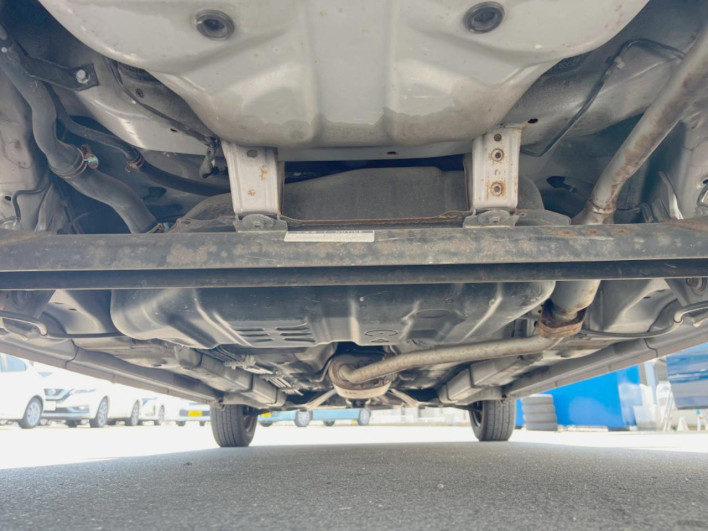 2014 Daihatsu Move Conte DBA-L575S (UW-6a0c6cad0f498)[23]