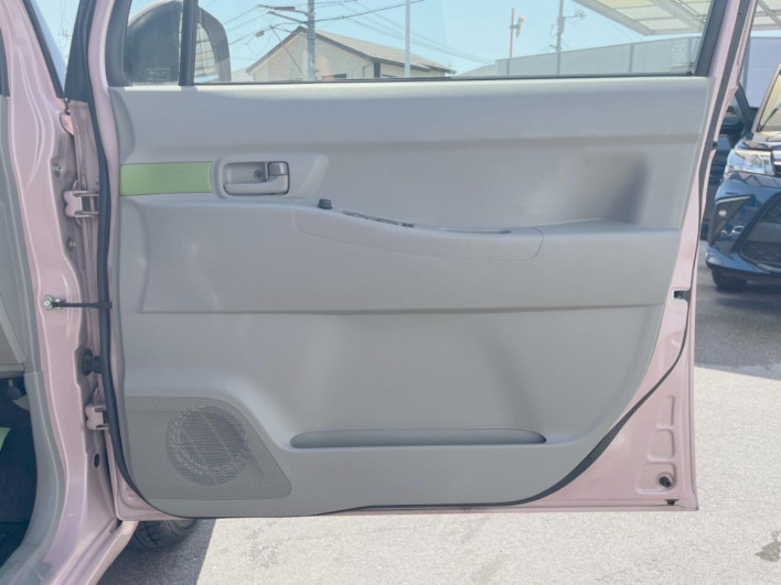 2014 Daihatsu Move Conte DBA-L575S (UW-6a0c6cad0f498)[17]