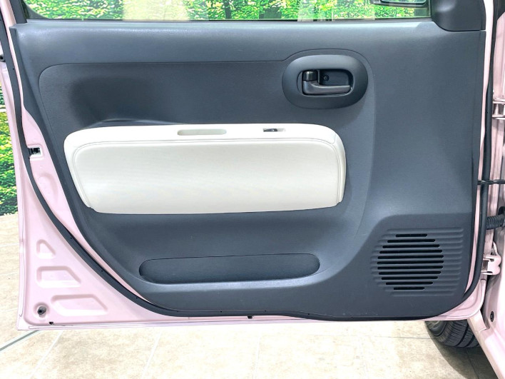 2014 Daihatsu Mira Cocoa DBA-L675S (UW-6a0c6cae198a7)[22]