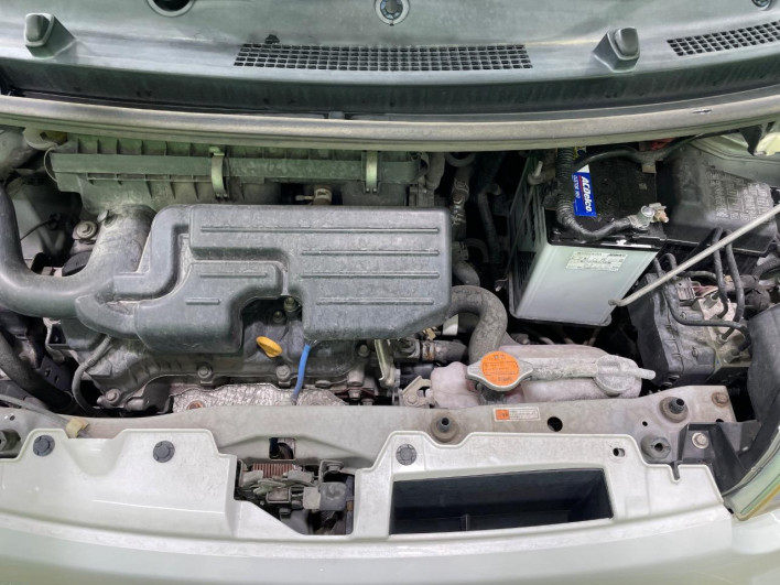 2011 Daihatsu Move DBA-LA100S (UW-6a0c6caf7e4ea)[4]