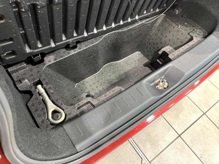2015 Daihatsu Cast DBA-LA250S (UW-6a0c6cb4c89ee)[28]