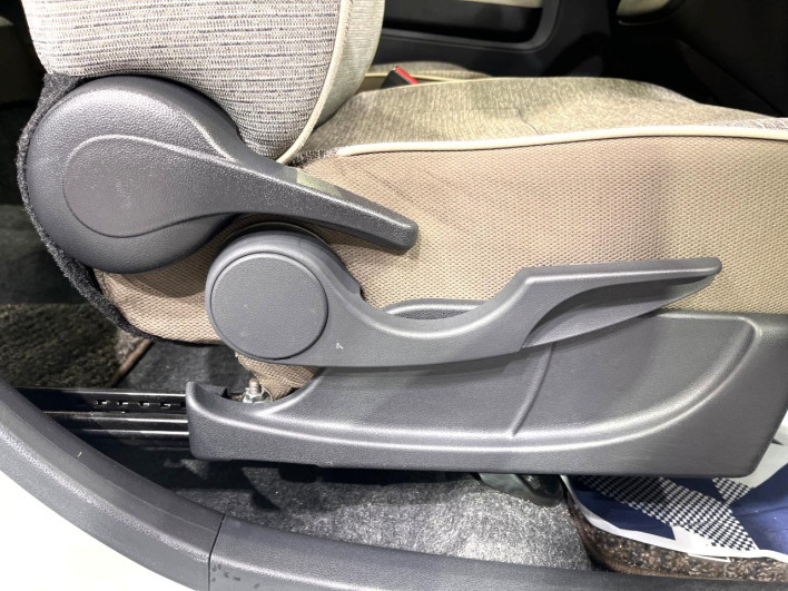 2018 Daihatsu Mira Tocot DBA-LA550S (UW-6a0c6cbcad051)[7]