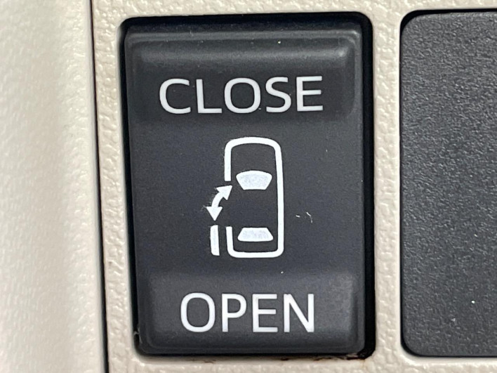 2013 Daihatsu Tanto DBA-LA600S (UW-6a0c6cbce86bb)[26]
