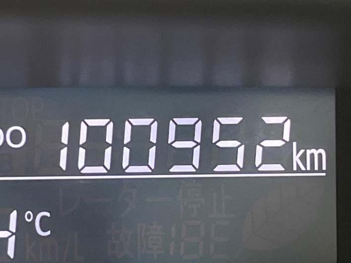 2014 Daihatsu Wake DBA-LA710S (UW-6a0c6cc931887)[2]