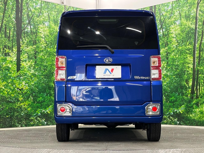 2014 Daihatsu Wake DBA-LA710S (UW-6a0c6cc931887)[15]
