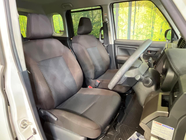 2021 Toyota Roomy 5BA-M900A (UW-6a0c6cd85bf63)[26]