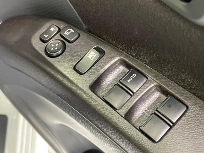 2011 Suzuki Solio DBA-MA15S (UW-6a0c6cdd60f84)[10]