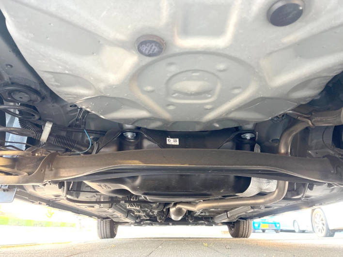 2020 Toyota Yaris 5BA-MXPA10 (UW-6a0c6d16d758c)[24]