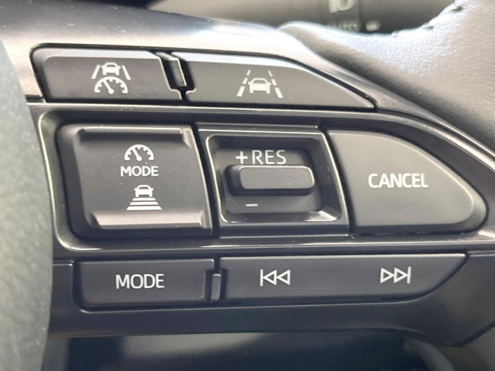 2025 Toyota Yaris Cross 5BA-MXPB10 (UW-6a0c6d1764b26)[19]
