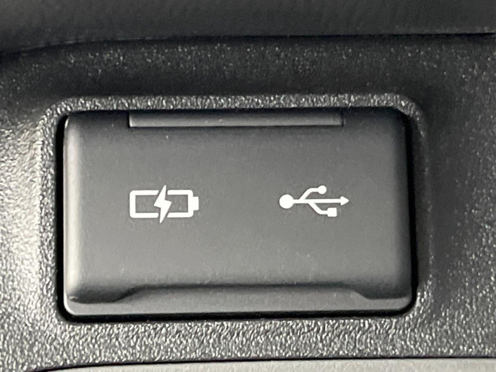 2023 Toyota Sienta 5BA-MXPC10G (UW-6a0c6d17c776a)[23]