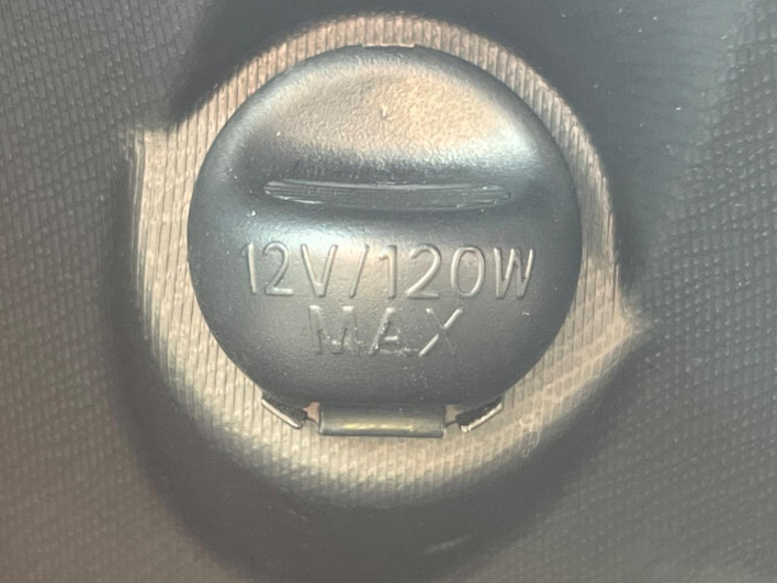 2014 Toyota Aqua DAA-NHP10 (UW-6a0c6d31a246a)[21]