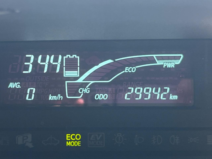 2014 Toyota Aqua DAA-NHP10 (UW-6a0c6d31a246a)[2]