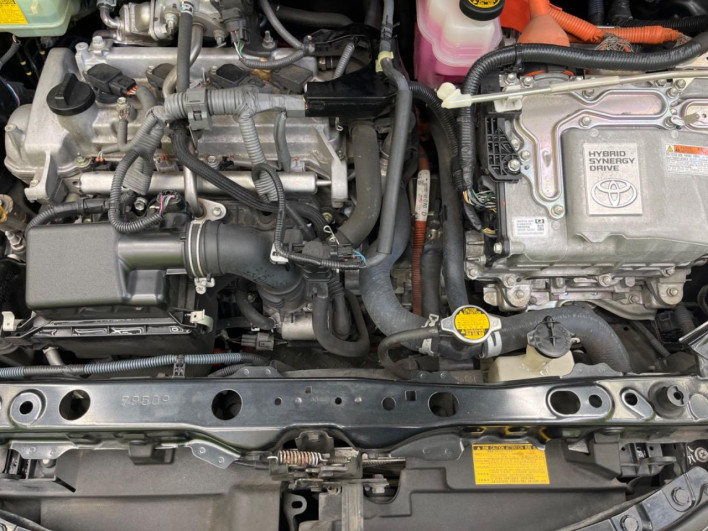 2015 Toyota Aqua DAA-NHP10 (UW-6a0c6d31c4d0a)[4]