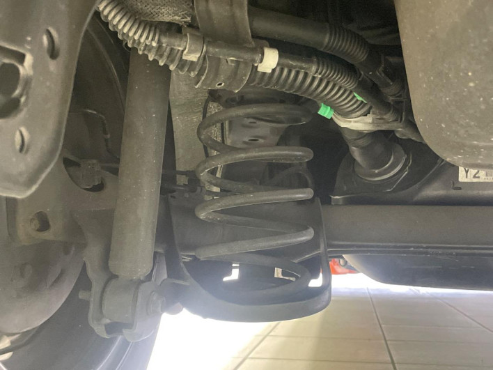 2017 Toyota Aqua DAA-NHP10 (UW-6a0c6d3414326)[24]