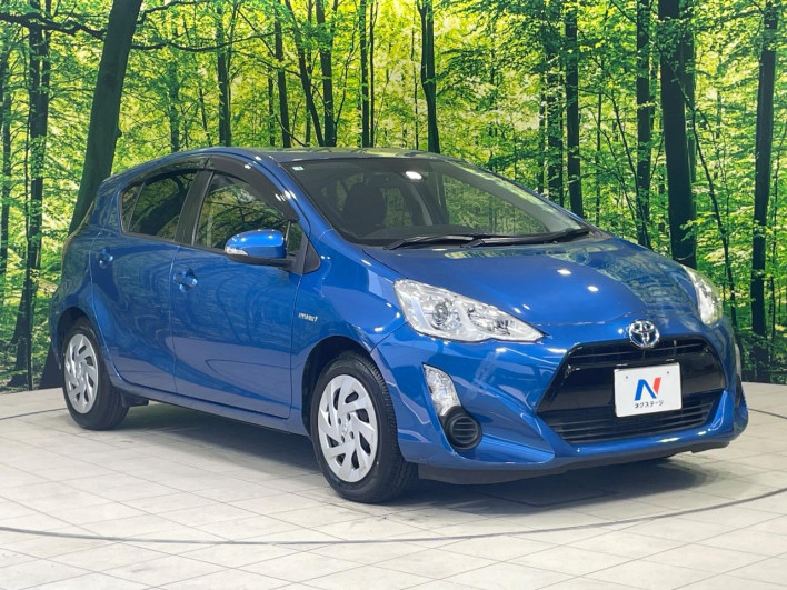 2017 Toyota Aqua DAA-NHP10 (UW-6a0c6d3414326)[19]
