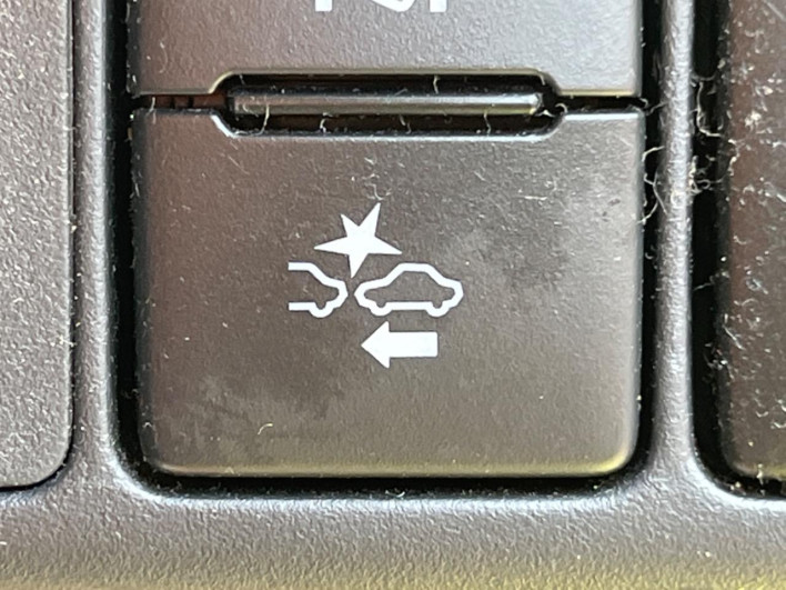2017 Toyota Aqua DAA-NHP10 (UW-6a0c6d34f3b19)[24]