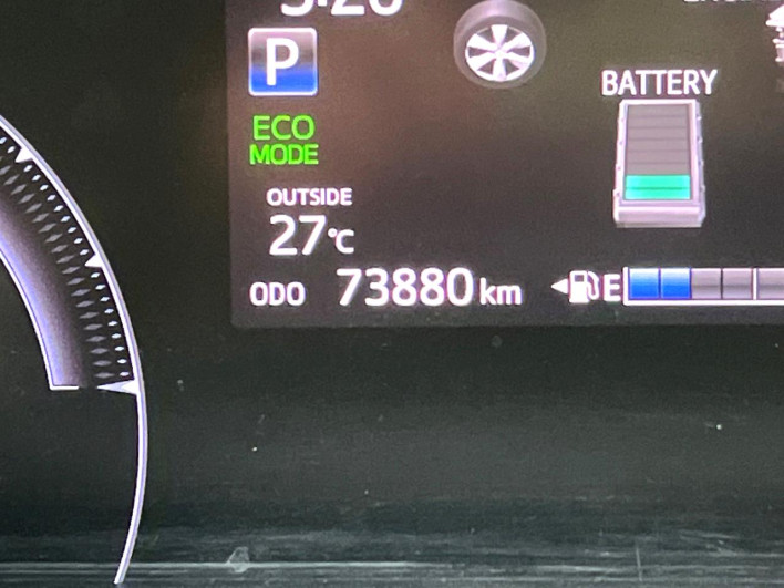 2015 Toyota Sienta DAA-NHP170G (UW-6a0c6d37e6653)[2]