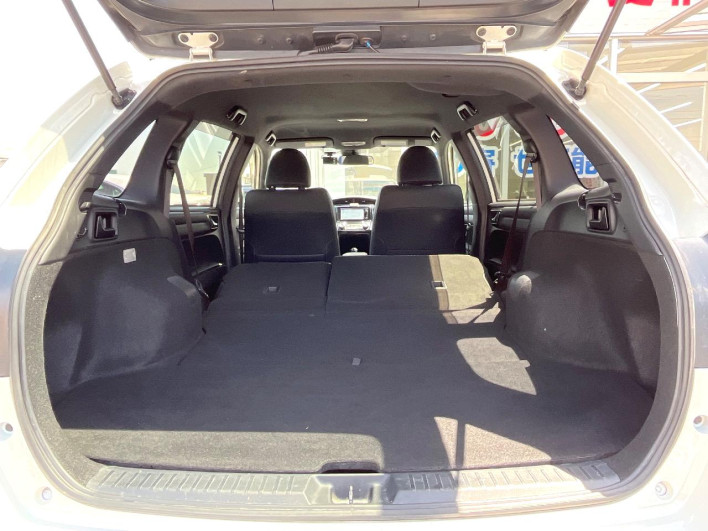 2015 Toyota Corolla Fielder DAA-NKE165G (UW-6a0c6d3a4dda5)[17]
