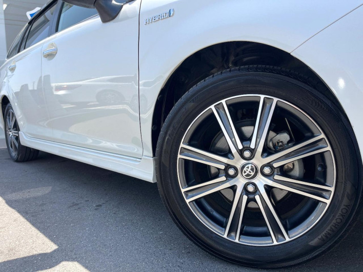 2015 Toyota Corolla Fielder DAA-NKE165G (UW-6a0c6d3a4dda5)[9]