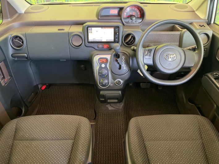 2015 Toyota Spade DBA-NSP141 (UW-6a0c6d3a8f4db)[24]
