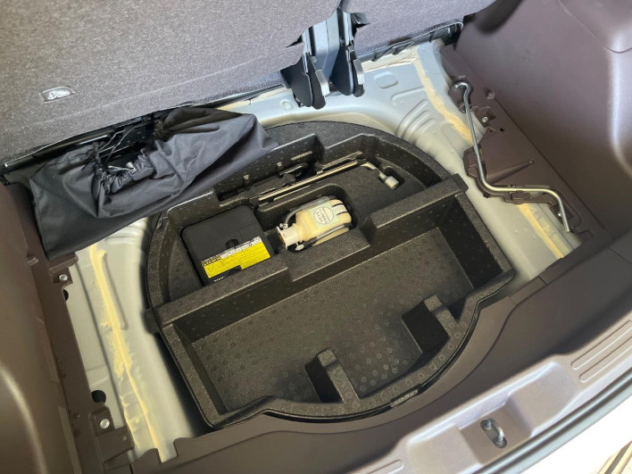 2015 Toyota Spade DBA-NSP141 (UW-6a0c6d3a8f4db)[15]