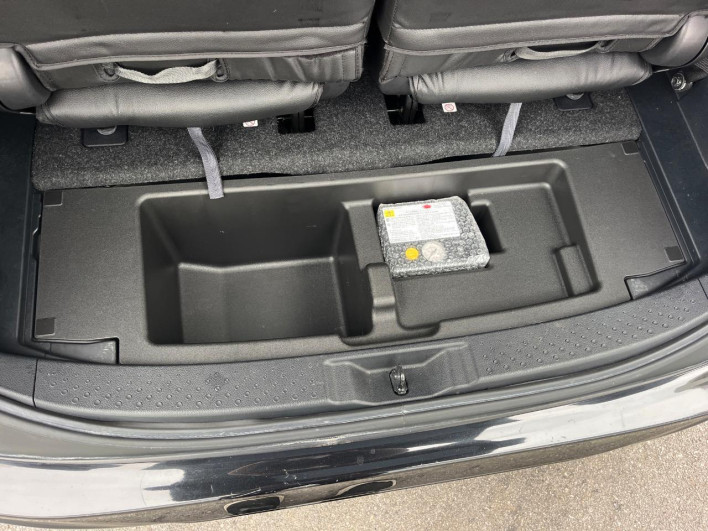 2016 Toyota Sienta DBA-NSP170G (UW-6a0c6d3b14aaa)[29]