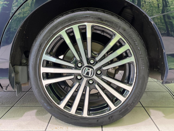 2015 Honda Odyssey DBA-RC1 (UW-6a0c6d42bc27d)[15]