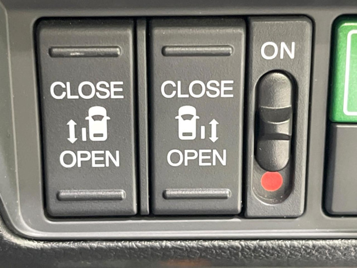 2021 Honda Odyssey Hybrid 6AA-RC4 (UW-6a0c6d448d641)[20]