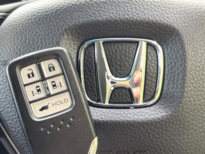 2021 Honda Odyssey Hybrid 6AA-RC4 (UW-6a0c6d448d641)[28]