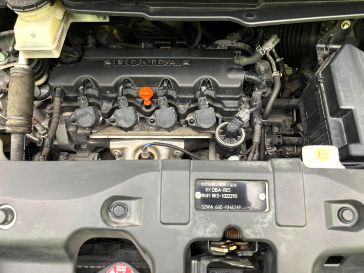 2010 Honda Stepwgn Spada DBA-RK5 (UW-6a0c6d457ec0c)[4]