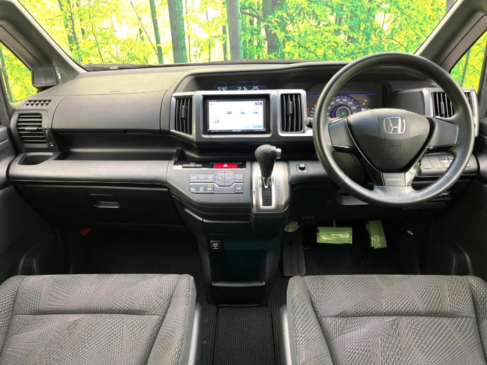 2010 Honda Stepwgn Spada DBA-RK5 (UW-6a0c6d457ec0c)[11]