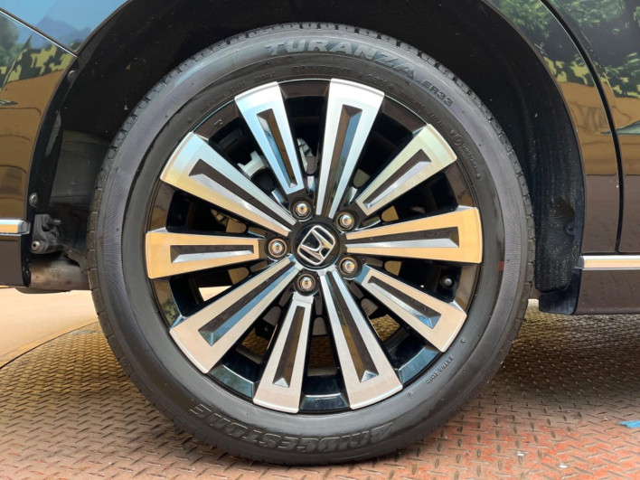 2023 Honda Step Wagon 6AA-RP8 (UW-6a0c6d4851be0)[7]