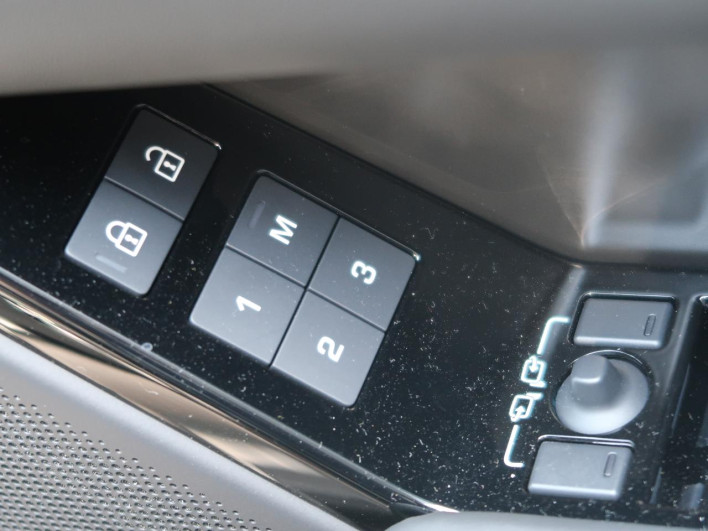2024 Land Rover RANGE ROVER VELAR 3LA-LY2YD (UW-6a0c6d545d621)[17]