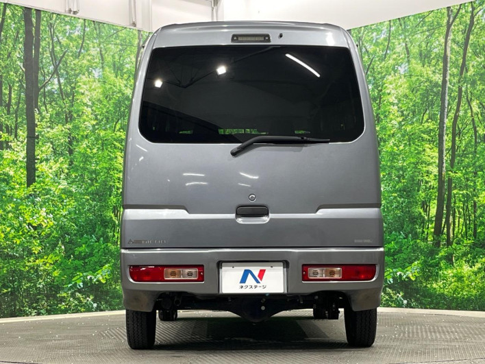 2013 Mitsubishi Mini Cab Van GBD-U62V (UW-6a0c6d655da6d)[16]