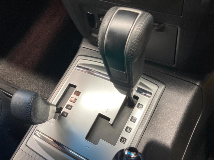 2015 Mitsubishi Pajero LDA-V98W (UW-6a0c6d679eecd)[8]