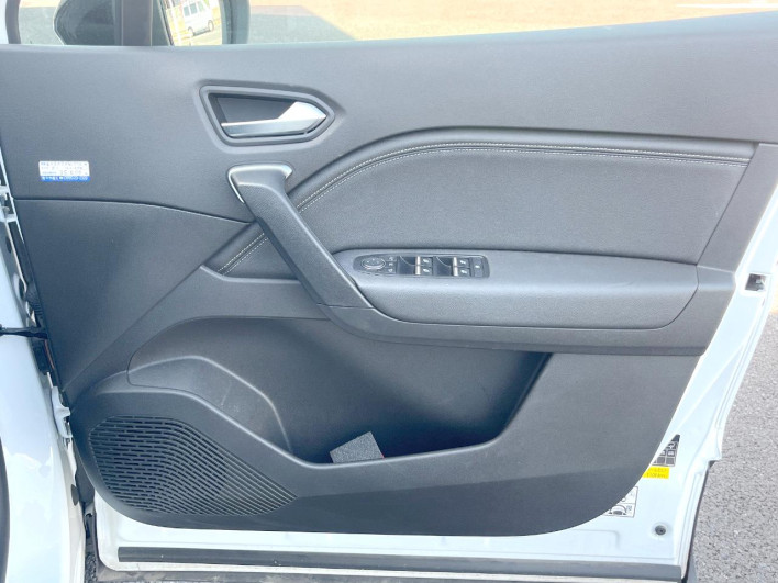 2023 Renault Captur 3BA-HJBH5H (UW-6a0c6d69cca12)[24]