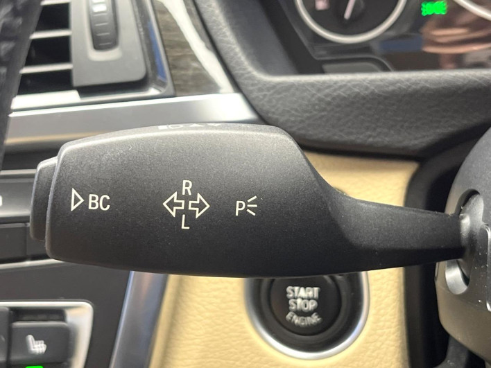 2015 BMW 3 Series DBA-3B20 (UW-6a0c6d6fe159b)[12]