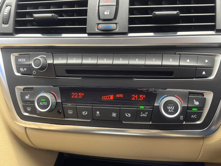 2015 BMW 3 Series DBA-3B20 (UW-6a0c6d6fe159b)[16]
