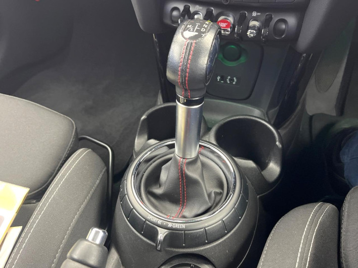 2016 Rover Mini LDA-XT20 (UW-6a0c6d7535354)[17]
