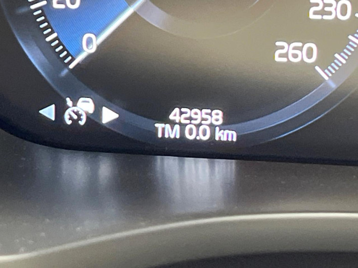2019 Volvo XC60 LDA-UD4204TXC (UW-6a0c6d7793ccb)[2]
