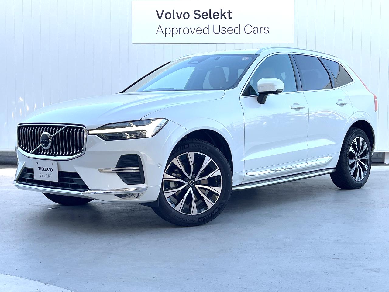 2022 Volvo XC60 5AA-UB420TXCM