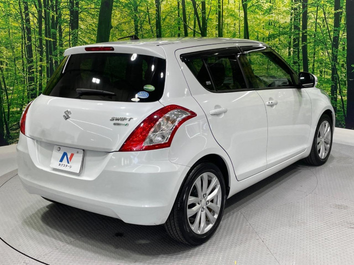 2015 Suzuki Swift DBA-ZC72S (UW-6a0c6d7bc0666)[16]