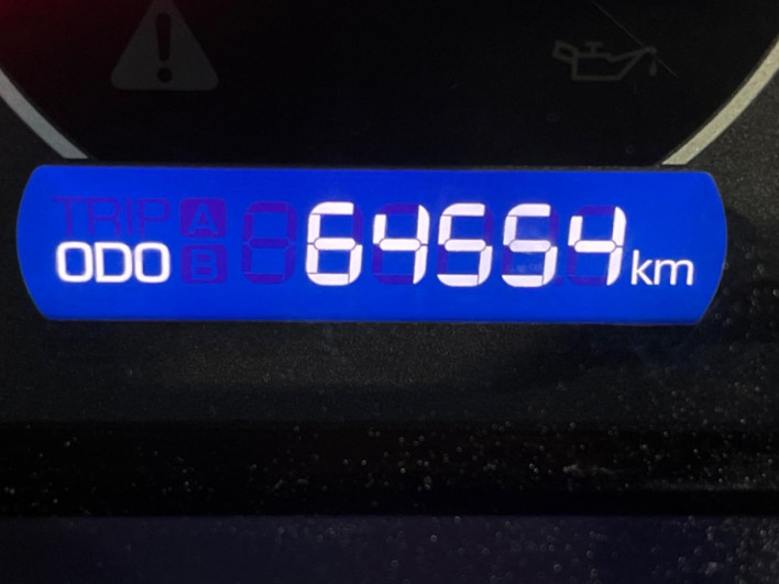 2018 Toyota Noah DBA-ZRR80W (UW-6a0c6d842c63f)[2]