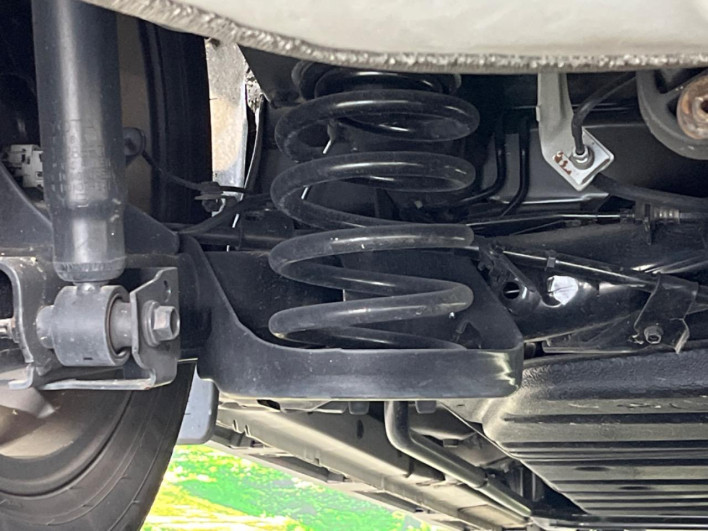 2018 Toyota Noah DBA-ZRR80W (UW-6a0c6d842c63f)[24]