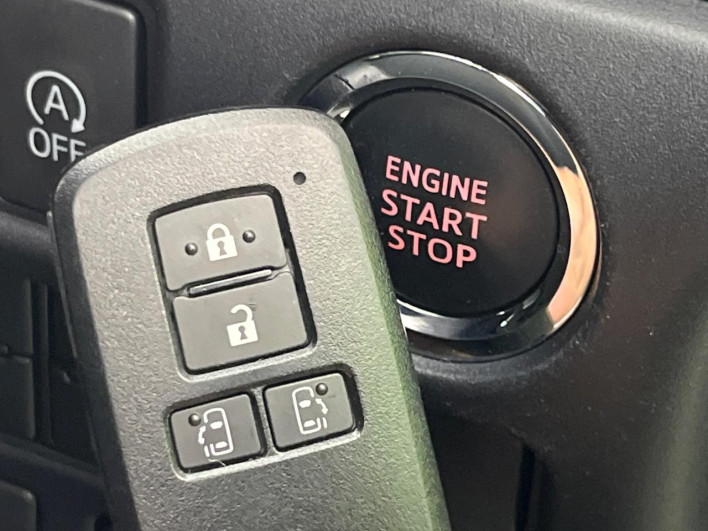 2020 Toyota Voxy DBA-ZRR80W (UW-6a0c6d8709de2)[14]