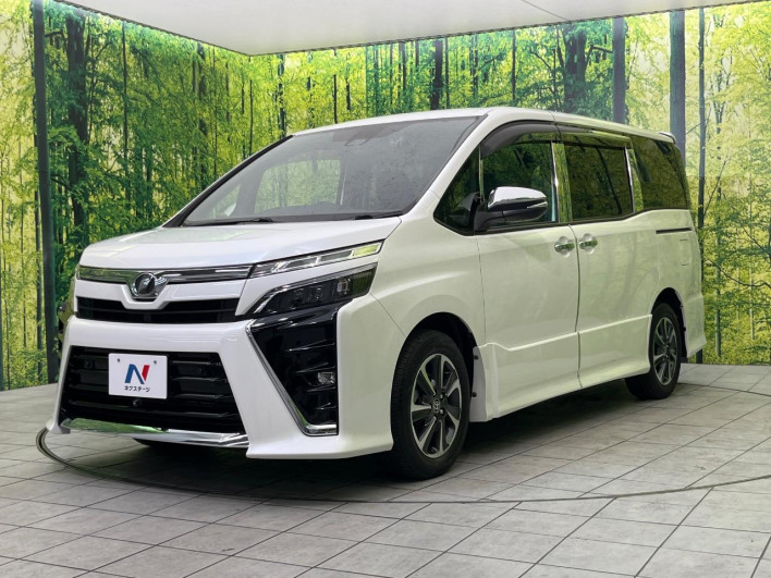 2020 Toyota Voxy DBA-ZRR80W (UW-6a0c6d8709de2)[4]