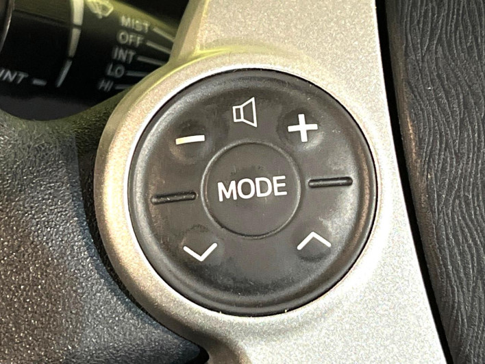 2011 Toyota Prius DAA-ZVW30 (UW-6a0c6d8ea0e4b)[19]