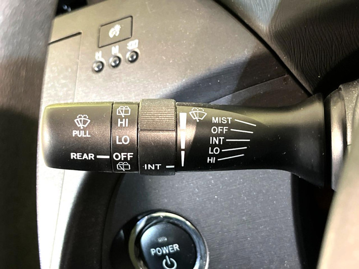 2011 Toyota Prius DAA-ZVW30 (UW-6a0c6d8ea0e4b)[23]