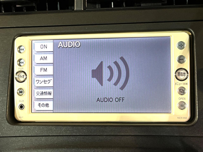2011 Toyota Prius DAA-ZVW30 (UW-6a0c6d8ea0e4b)[18]